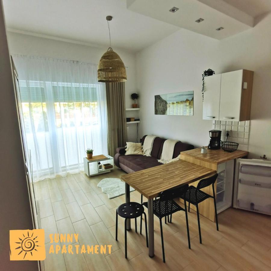 Sunny Apartament Darlowo Bagian luar foto